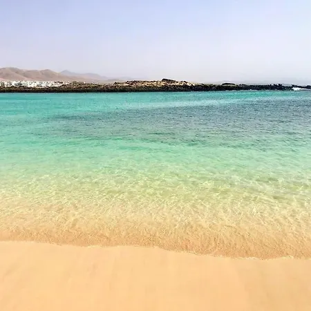 Ad لا أوليفا