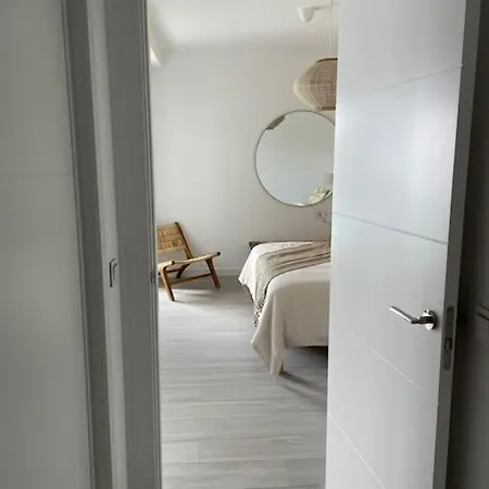Apartment Ad